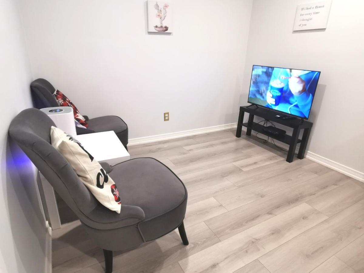 Perfect Location Comfort Private House Lower Level 2 Bedroom Unit Mississauga Eksteriør billede