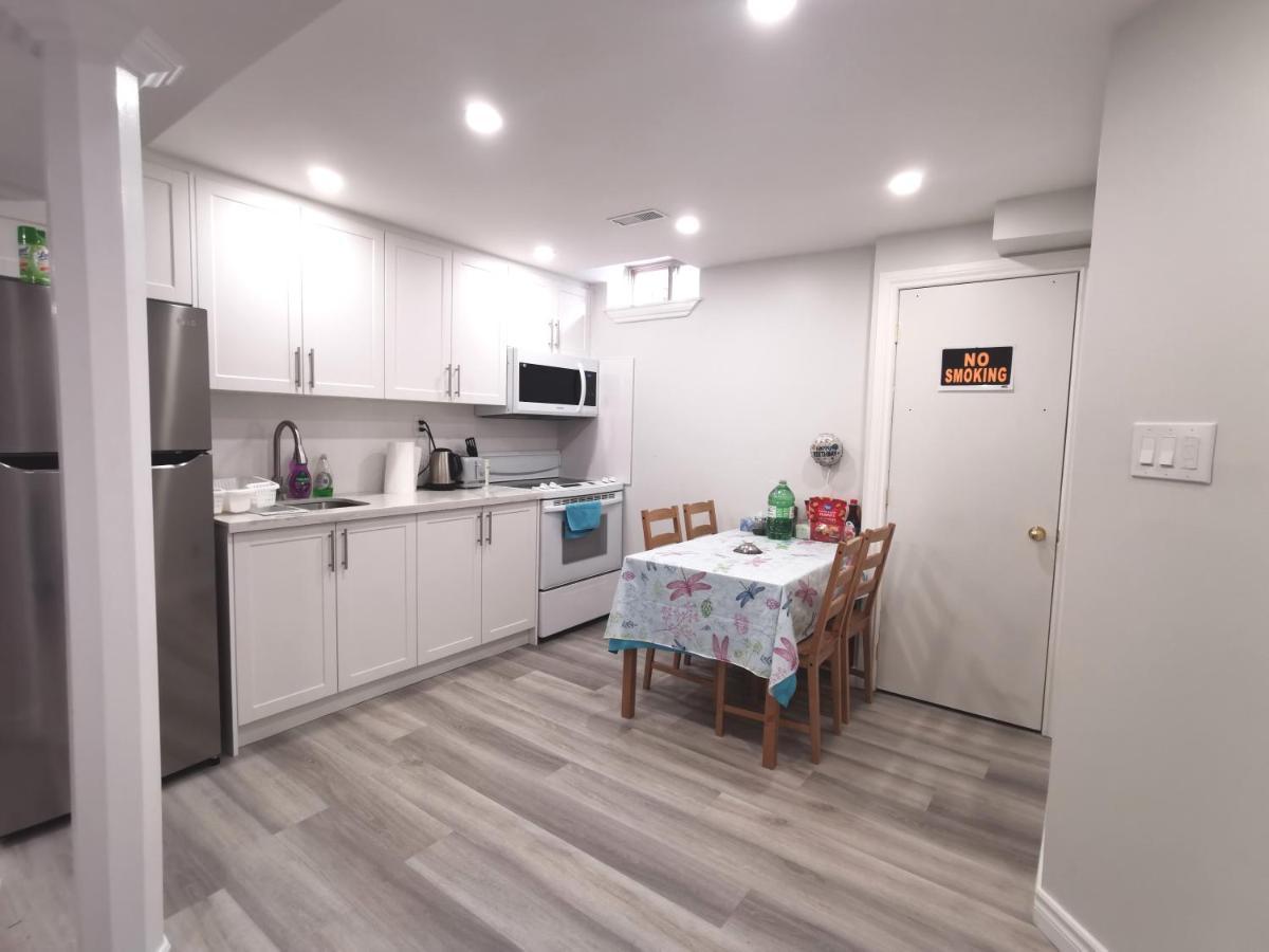 Perfect Location Comfort Private House Lower Level 2 Bedroom Unit Mississauga Eksteriør billede