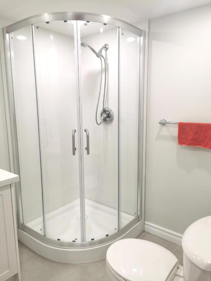 Perfect Location Comfort Private House Lower Level 2 Bedroom Unit Mississauga Eksteriør billede