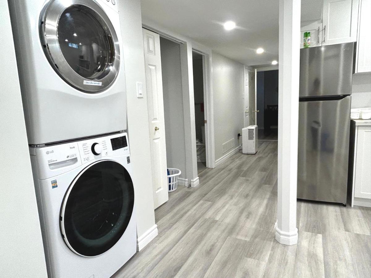 Perfect Location Comfort Private House Lower Level 2 Bedroom Unit Mississauga Eksteriør billede